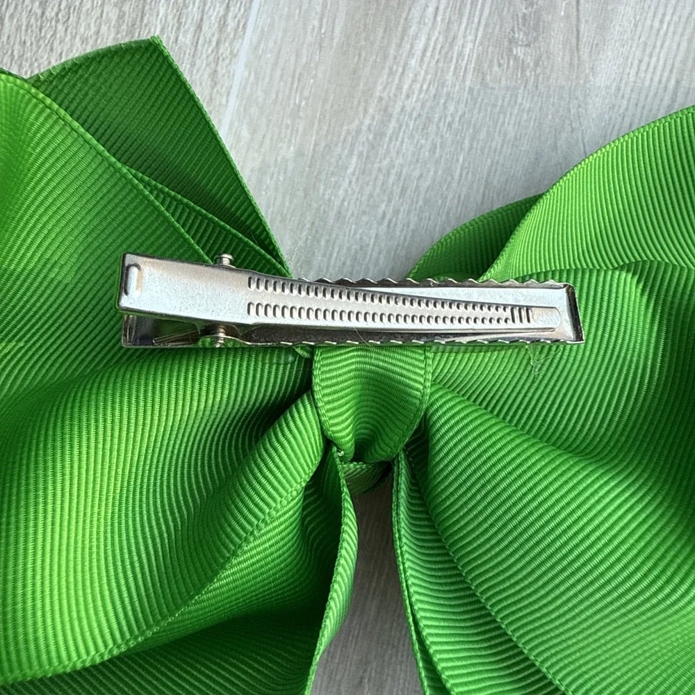 2- 7 Inch Deluxe Grosgrain Hair Bow Clip For Woman And Girls Green And‎ Blue